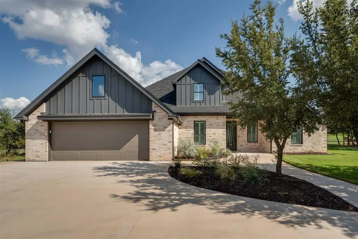 210 BAY HILL DR, Graford, TX 76449 - #1