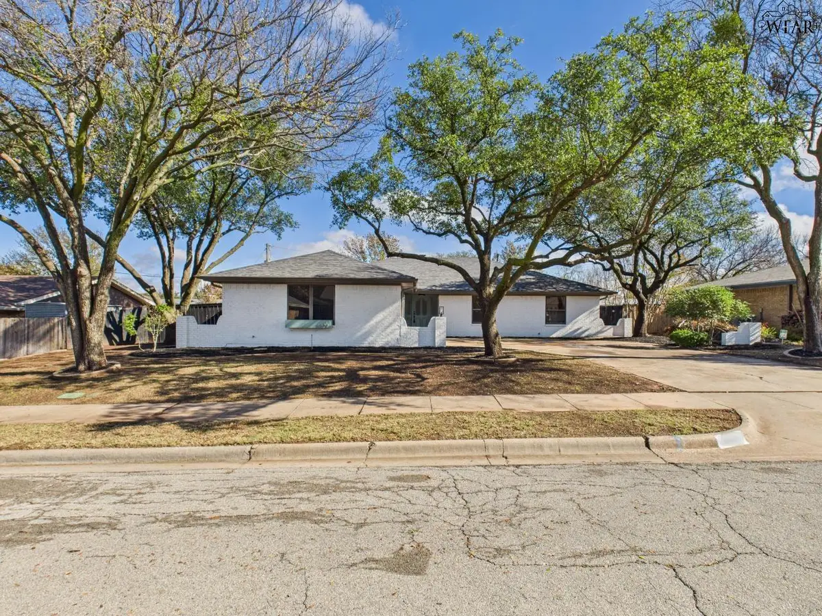 1602 BRENDA HURSH DRIVE, Wichita Falls, TX 76302 - Image #1