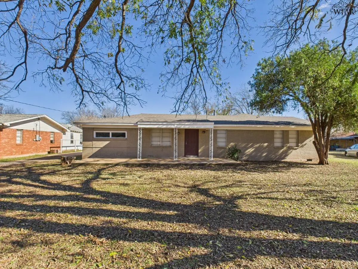 907 REYNOLDS LANE, Wichita Falls, TX 76301 - Image #1