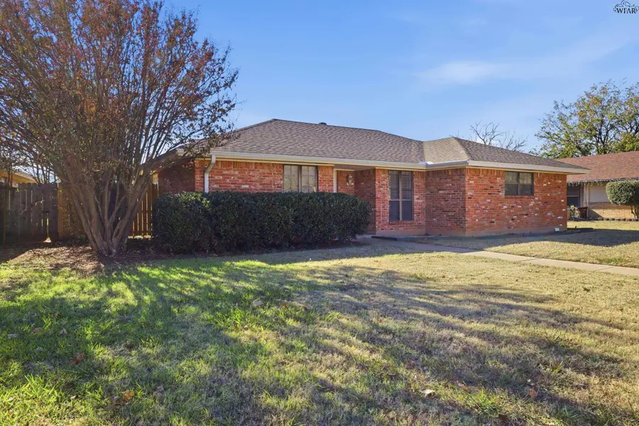 9 ARCHWAY COURT, Wichita Falls, TX 76310 - Image #3