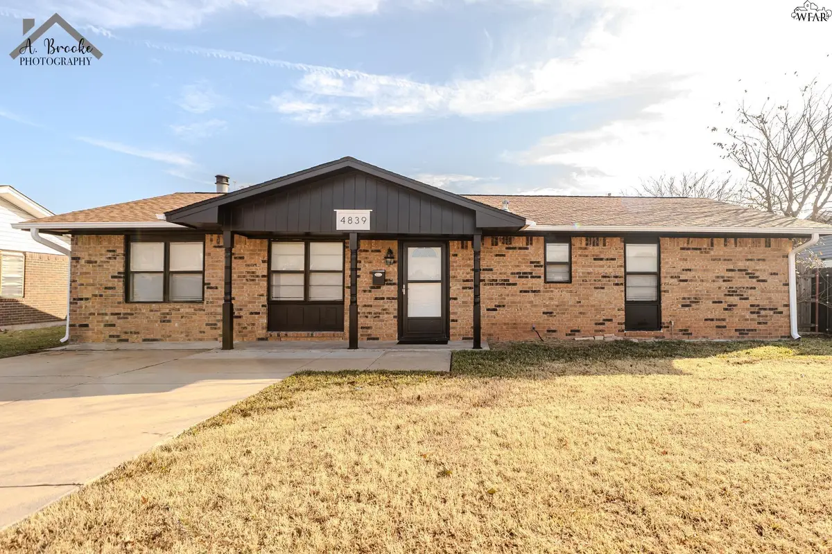 4839 CYPRESS AVENUE, Wichita Falls, TX 76310 - Image #1