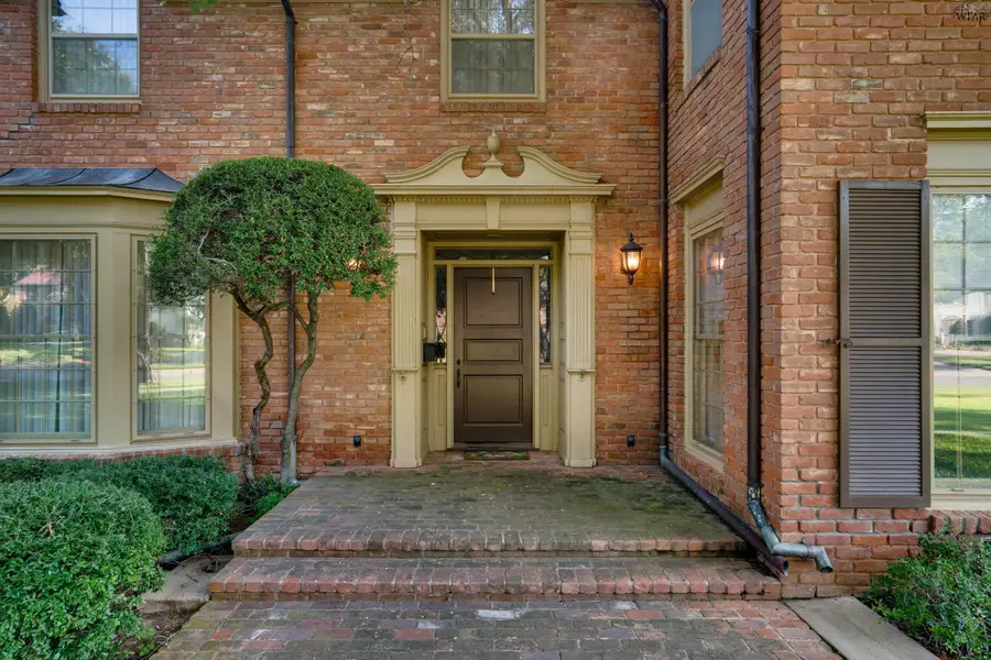 2106 MIRAMAR STREET, Wichita Falls, TX 76308 - Image #2