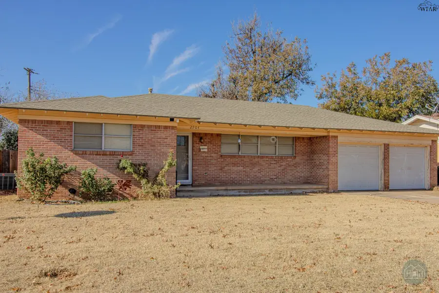 2904 14TH STREET, Vernon, TX 76384 - Image #3