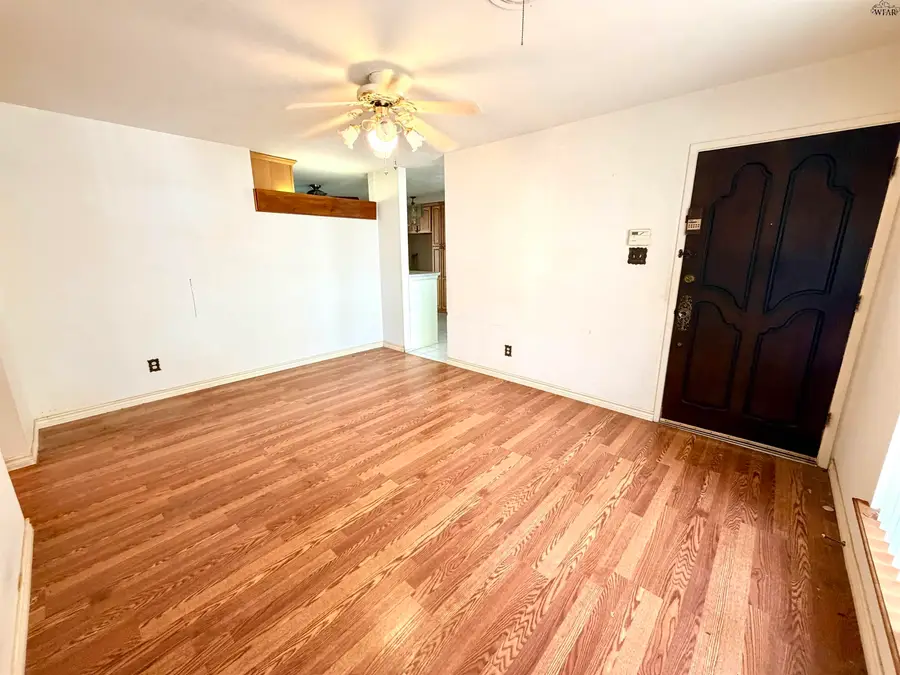 5011 KINGSTON DRIVE, Wichita Falls, TX 76310 - Image #3