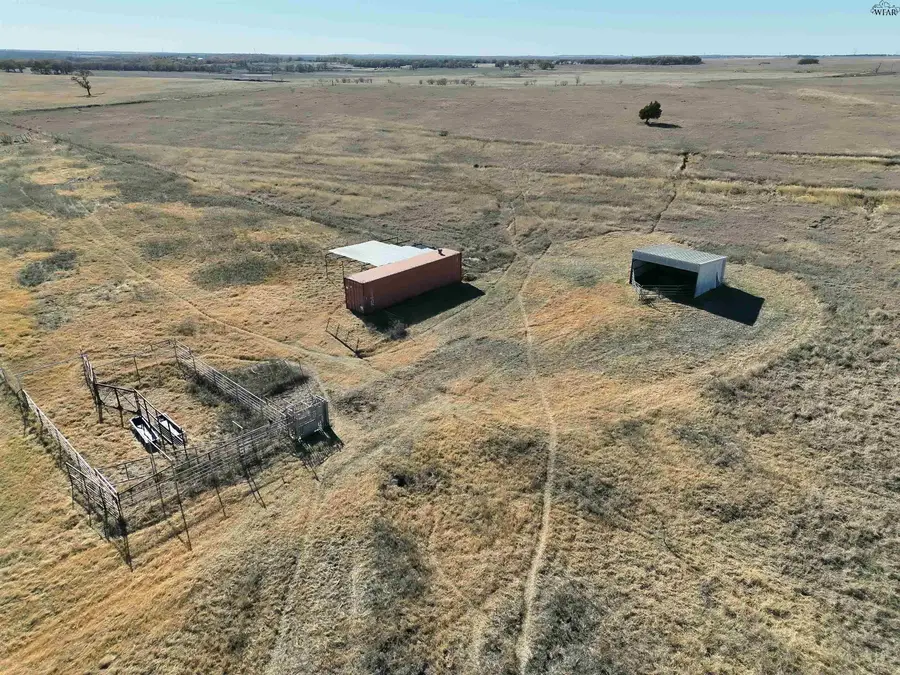 436 COUNTY LINE ROAD, Bowie, TX 76230 - Image #3