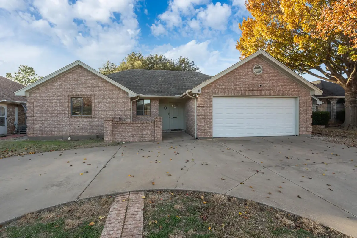 8 PILOT POINT DRIVE, Wichita Falls, TX 76306 - #1