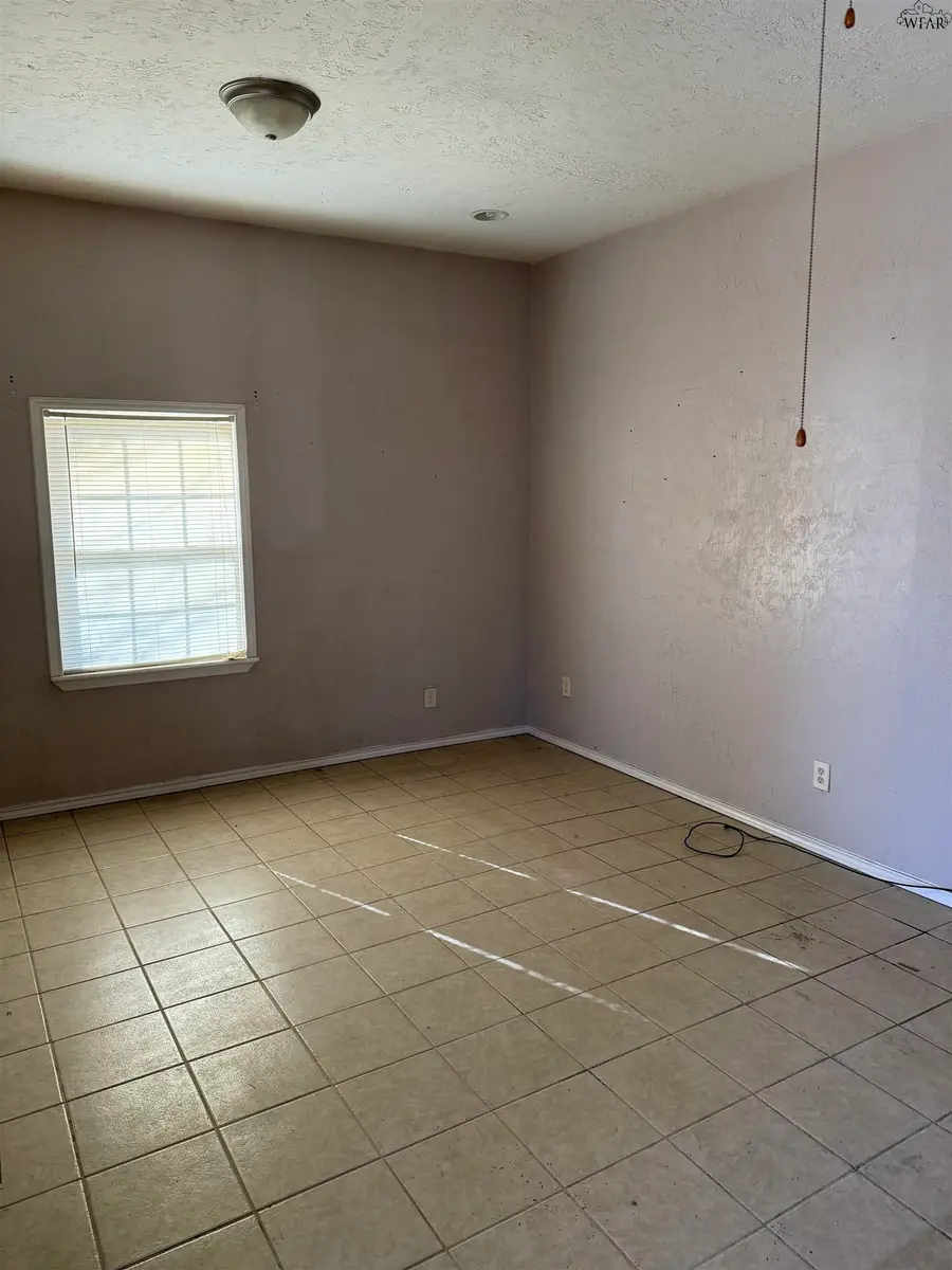 1514 PECK STREET, Vernon, TX 76384 - Image #3