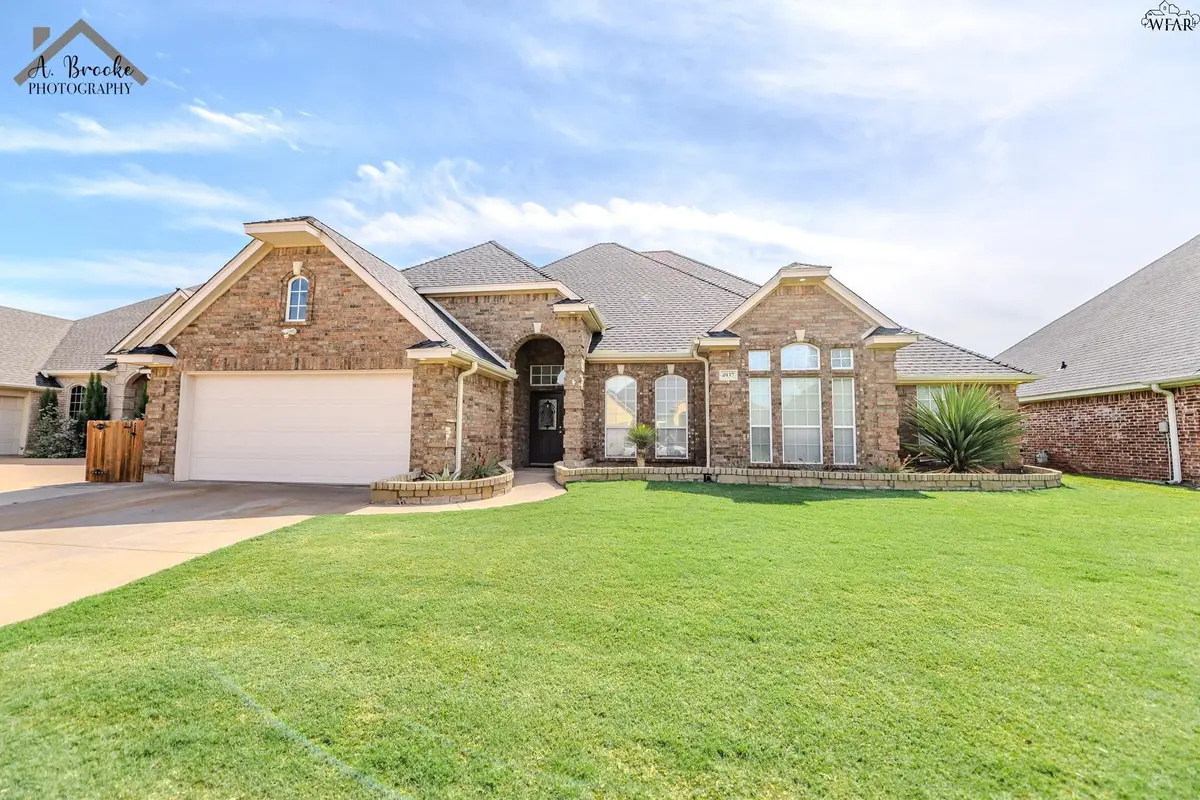 4937 SILVERCREST DRIVE, Wichita Falls, TX 76310 - Image #1
