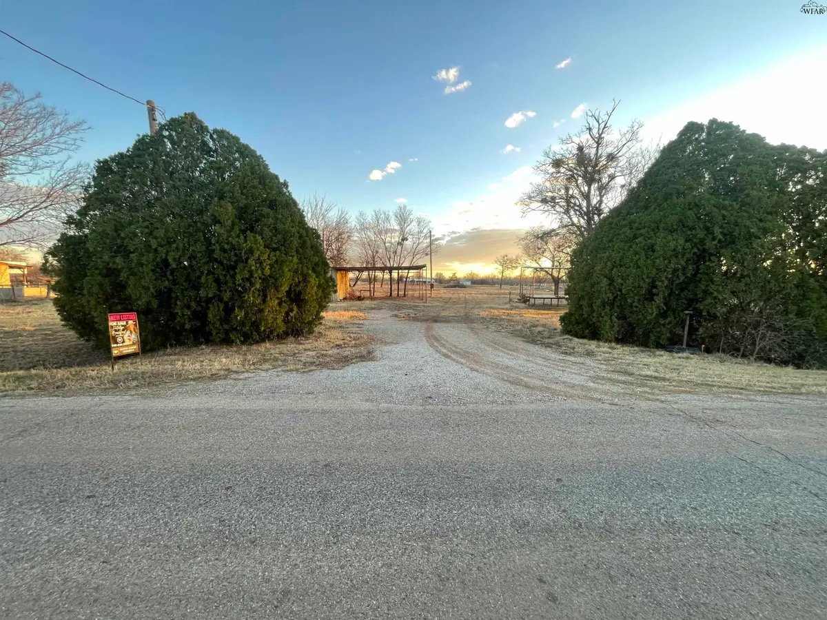 5881 PACE ROAD, Iowa Park, TX 76367 - Image #1