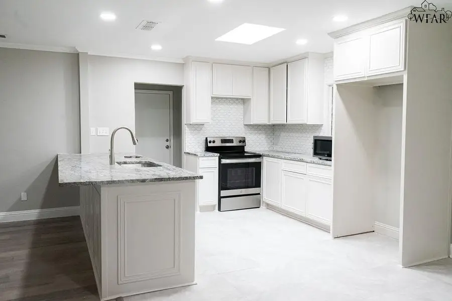 1603 CAROL LANE, Wichita Falls, TX 76302 - Image #3