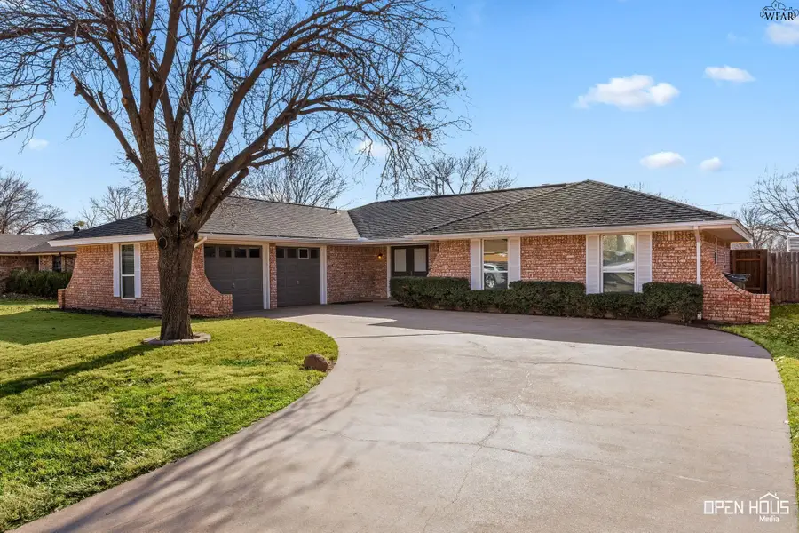 2 FAWNWOOD COURT, Wichita Falls, TX 76310 - Image #2