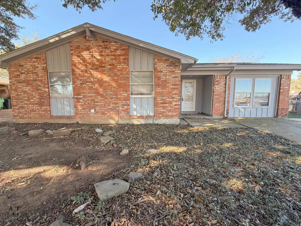 1002 JAN DRIVE, Burkburnett, TX 76354 - Image #1