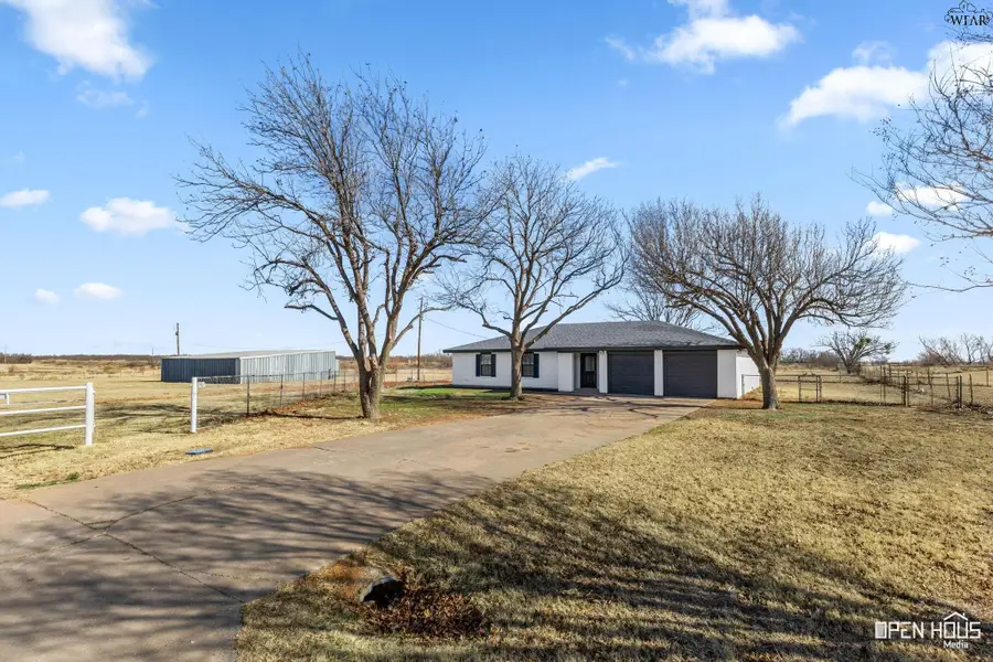 5007 NAVAJO TRAIL, Wichita Falls, TX 76310 - Image #2