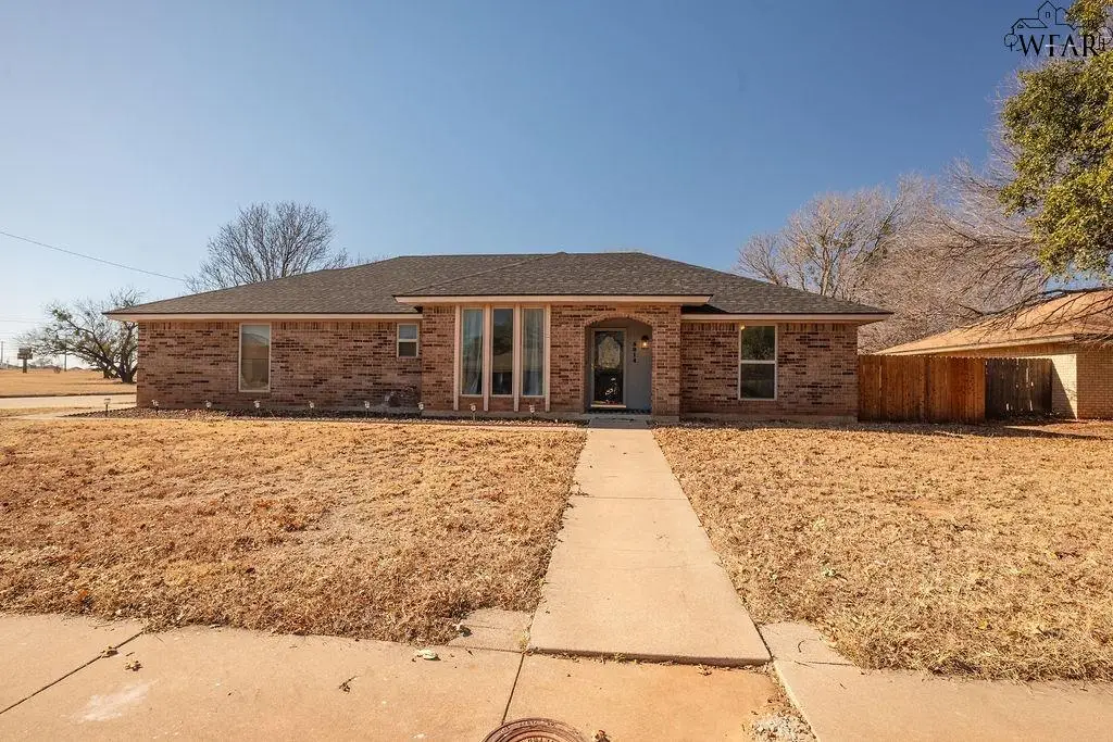 5814 SPRINGWOOD LANE, Wichita Falls, TX 76310 - Image #1