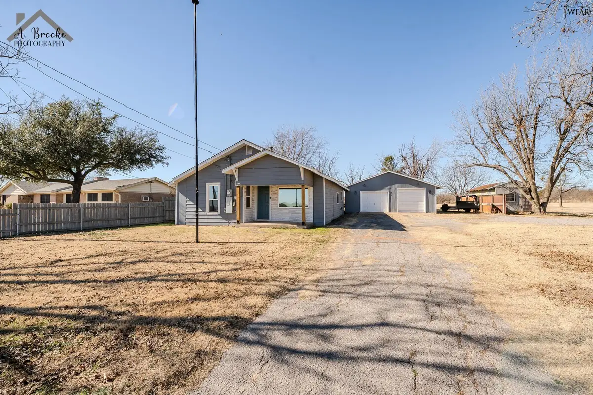 1100 FELL LANE, Wichita Falls, TX 76305 - Image #1