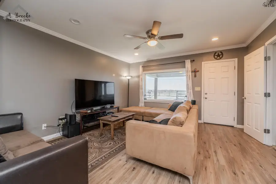 1100 FELL LANE, Wichita Falls, TX 76305 - Image #3