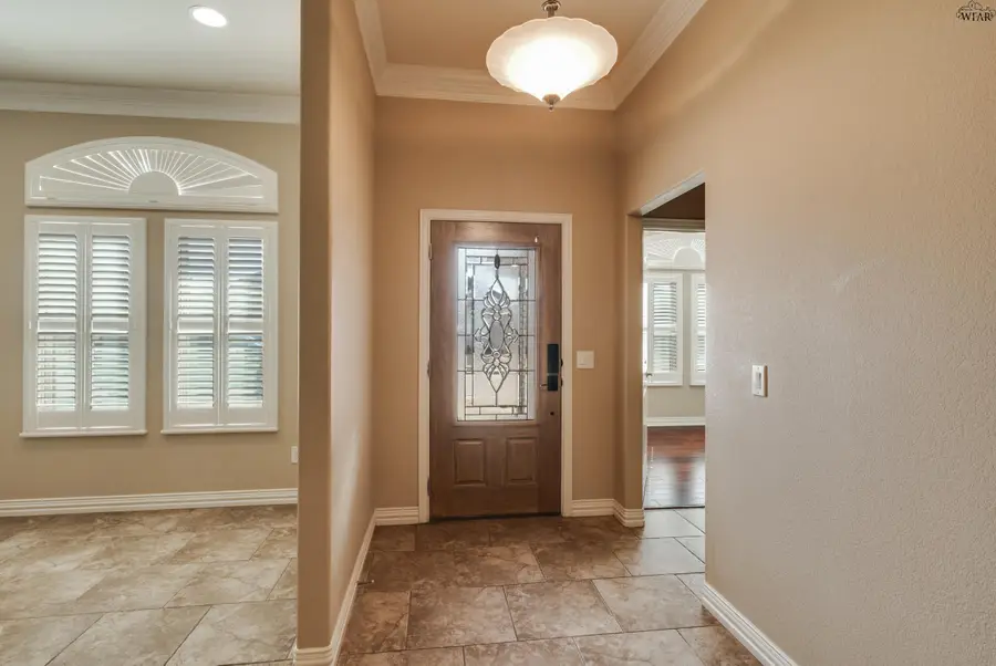 6022 OAKMONT DRIVE, Wichita Falls, TX 76310 - Image #2