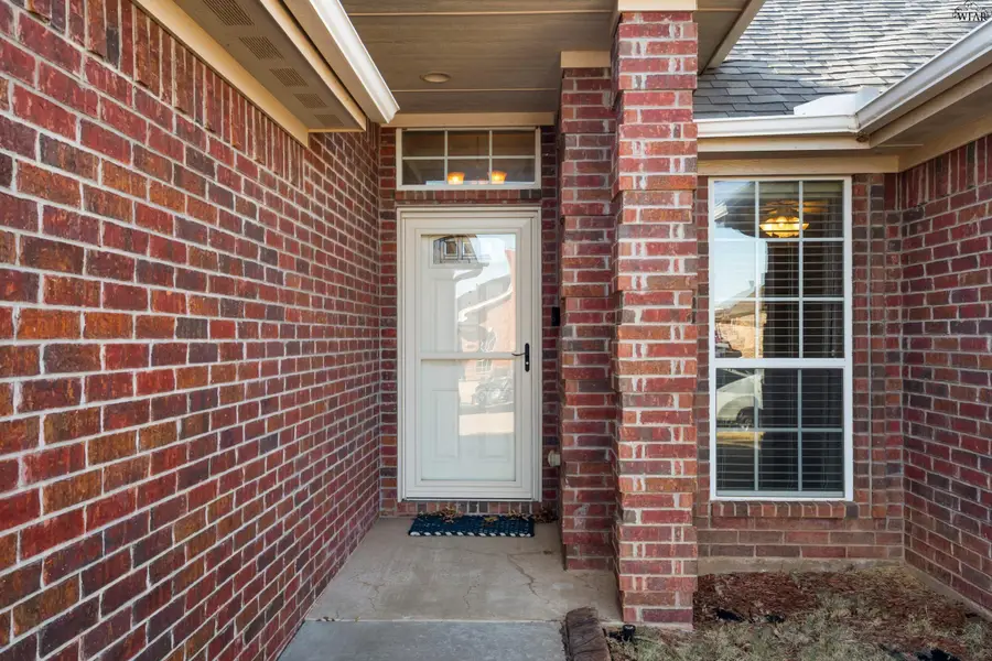 4922 SPRING HILL DRIVE, Wichita Falls, TX 76310 - Image #2