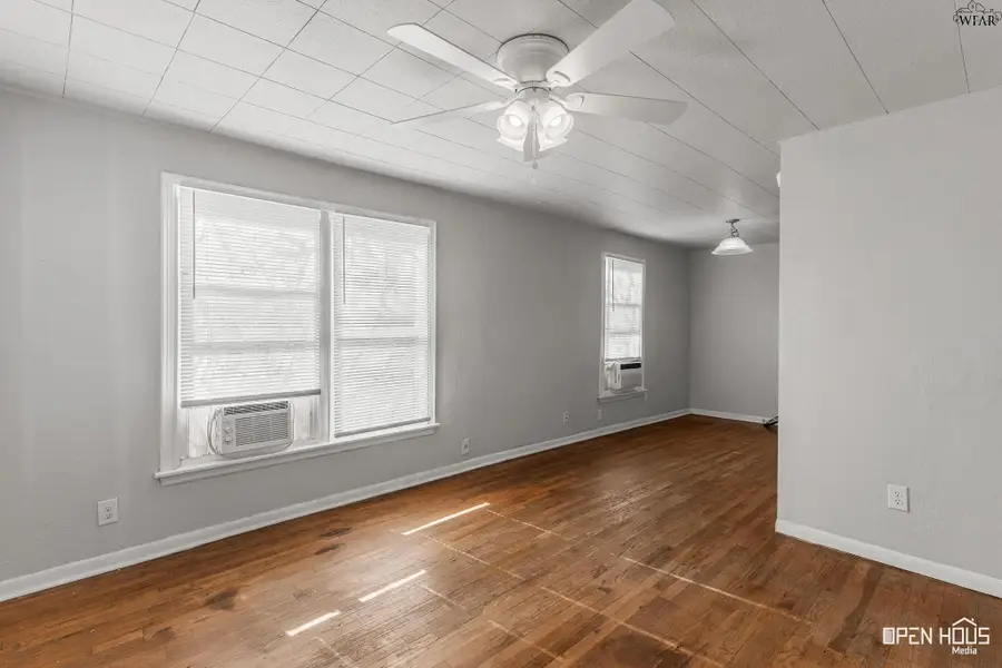 2714 SHERMAN ROAD, Wichita Falls, TX 76309 - Image #3