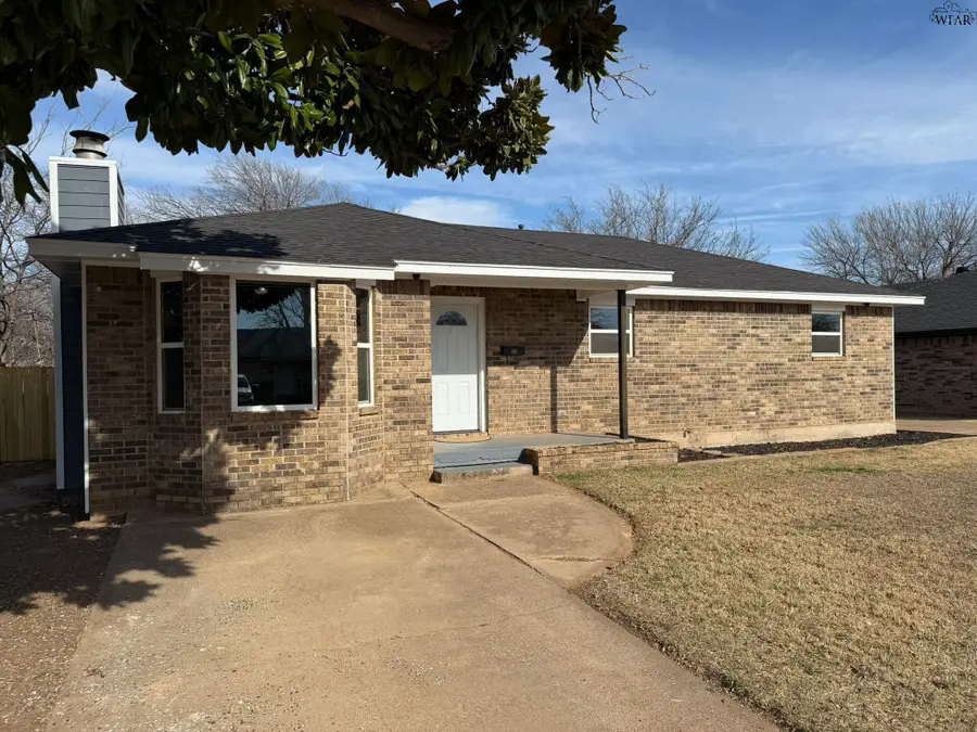 1302 HUNT STREET, Wichita Falls, TX 76302 - Image #3