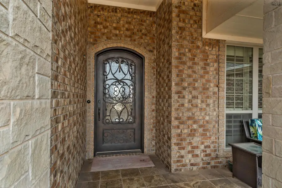 4211 SHADY GROVE LANE, Wichita Falls, TX 76308 - Image #2