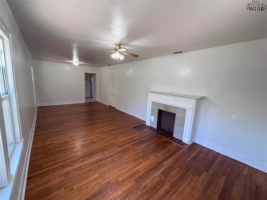1811 GRANT STREET, Wichita Falls, TX 76309 - Image #3