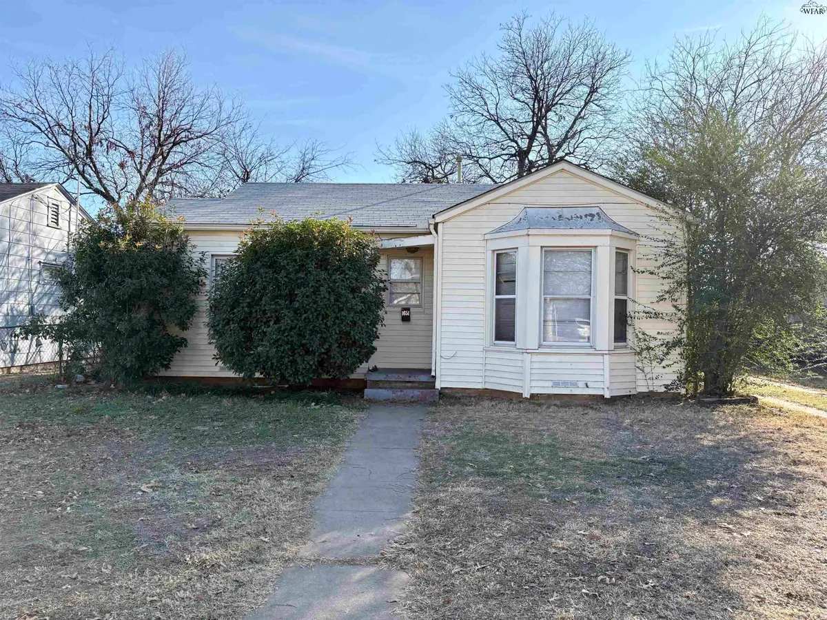 1651 WILSON AVENUE, Wichita Falls, TX 76301 - Image #1