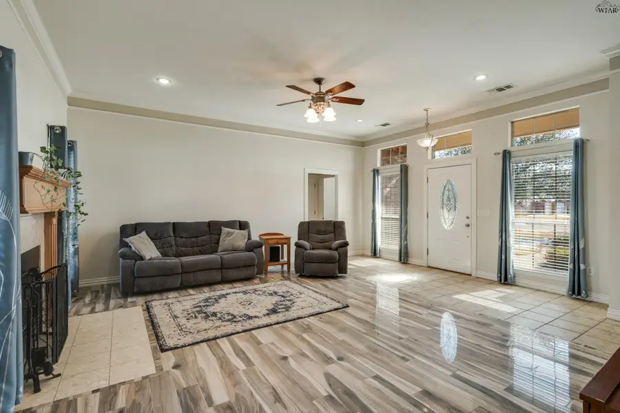 6110 SANDY HILL BOULEVARD, Wichita Falls, TX 76310 - Image #3