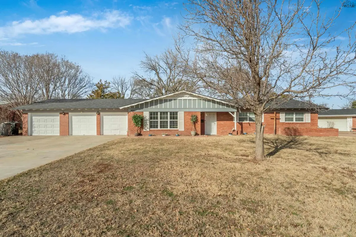 4514 WYNNWOOD DRIVE, Wichita Falls, TX 76308 - Image #1