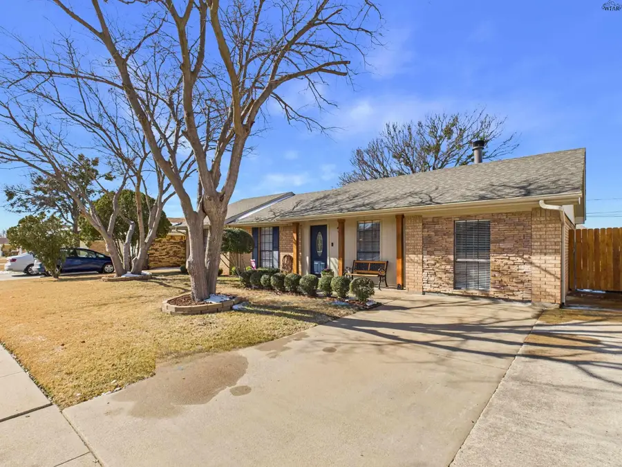 4834 TRINIDAD DRIVE, Wichita Falls, TX 76310 - Image #2