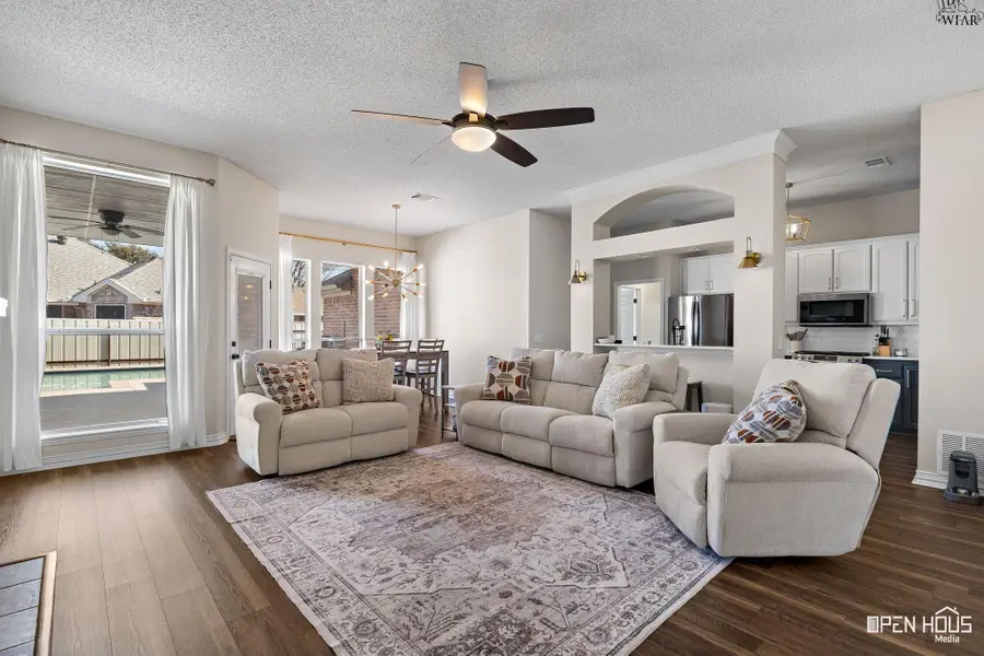 5317 RIDGECREST DRIVE, Wichita Falls, TX 76310 - Image #3
