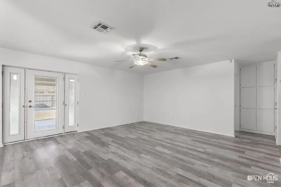 2702 BOULDER DRIVE, Wichita Falls, TX 76306 - #3