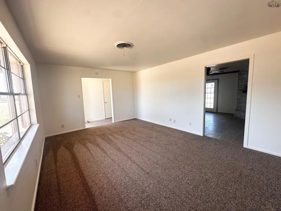 4516 JENNINGS AVENUE, Wichita Falls, TX 76310 - #3