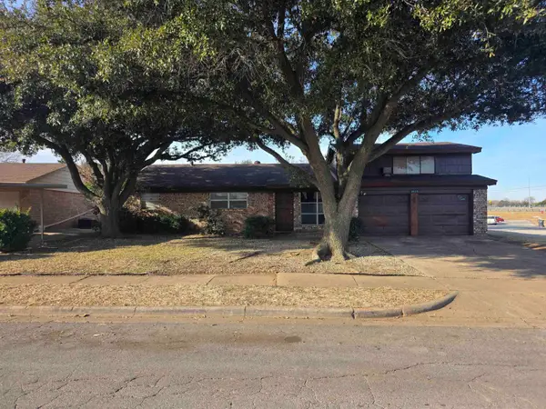 1620 RED FOX ROAD, Wichita Falls, TX 76306