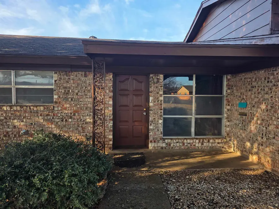 1620 RED FOX ROAD, Wichita Falls, TX 76306 - #3