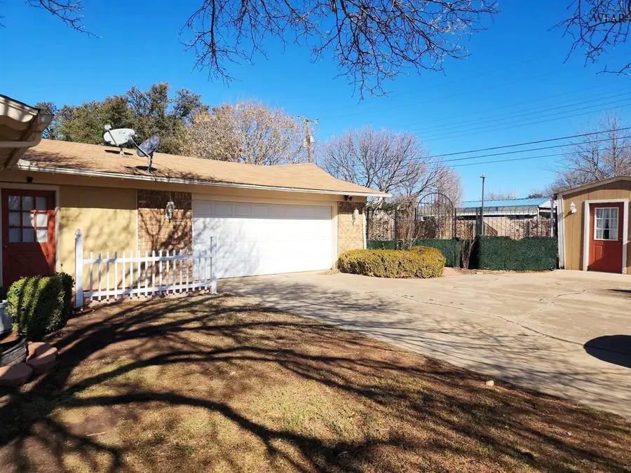 4535 JENNINGS AVENUE, Wichita Falls, TX 76310 - #3
