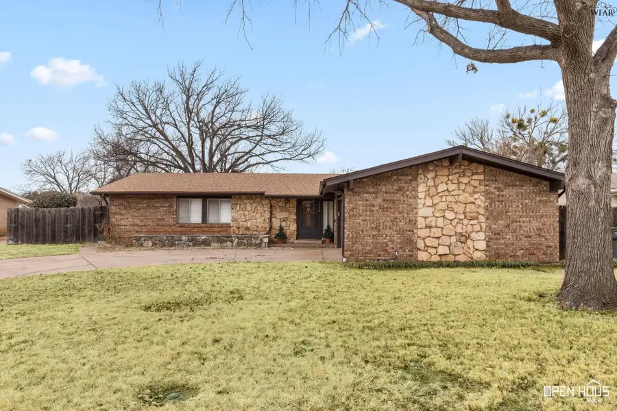 2806 COMPTON ROAD, Wichita Falls, TX 76309 - #2