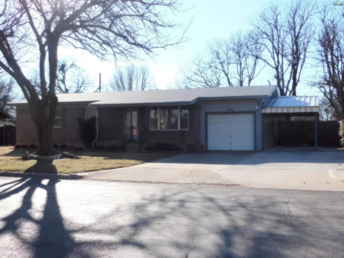 606 MIMOSA STREET, Burkburnett, TX 76354-2350 - #1