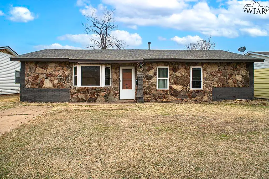 110 DEVONSHIRE DRIVE, Wichita Falls, TX 76302 - #1