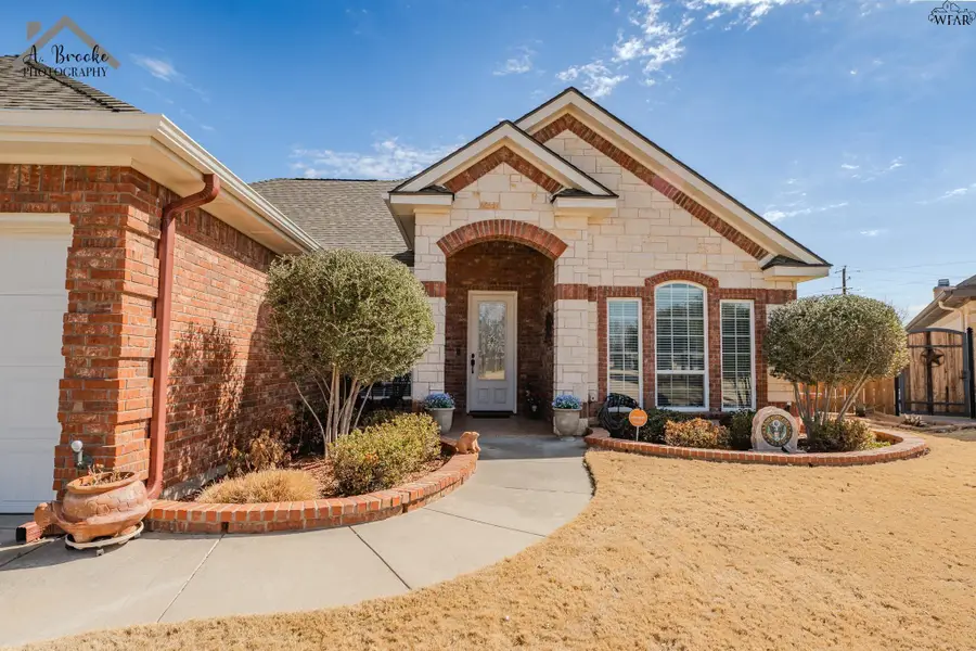 4162 CANDLEWOOD CIRCLE, Wichita Falls, TX 76308 - #3