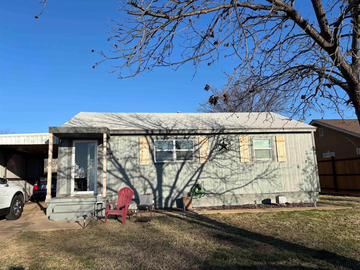 2219 LUCAS AVENUE, Wichita Falls, TX 76301 - #1