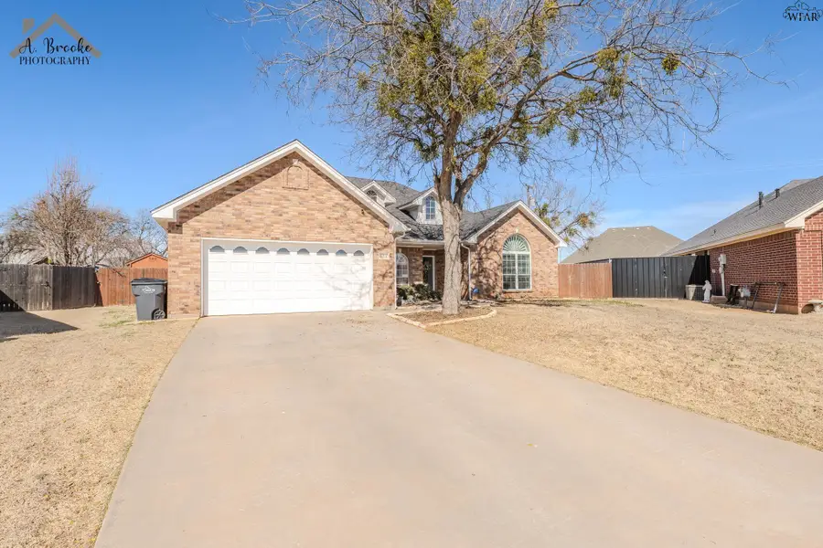 5 BLAZING STAR COURT, Wichita Falls, TX 76310 - #2