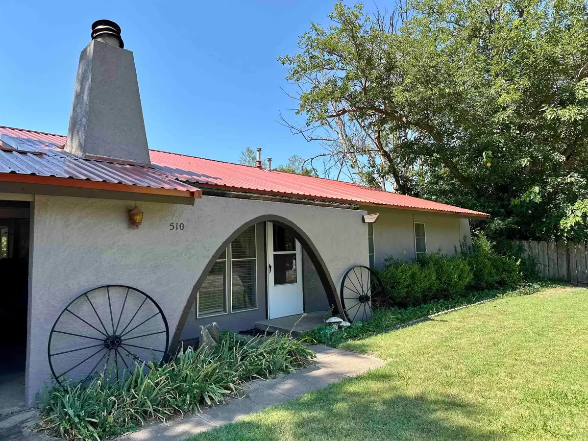 510 E PECAN STREET, Seymour, TX 76380 - #1