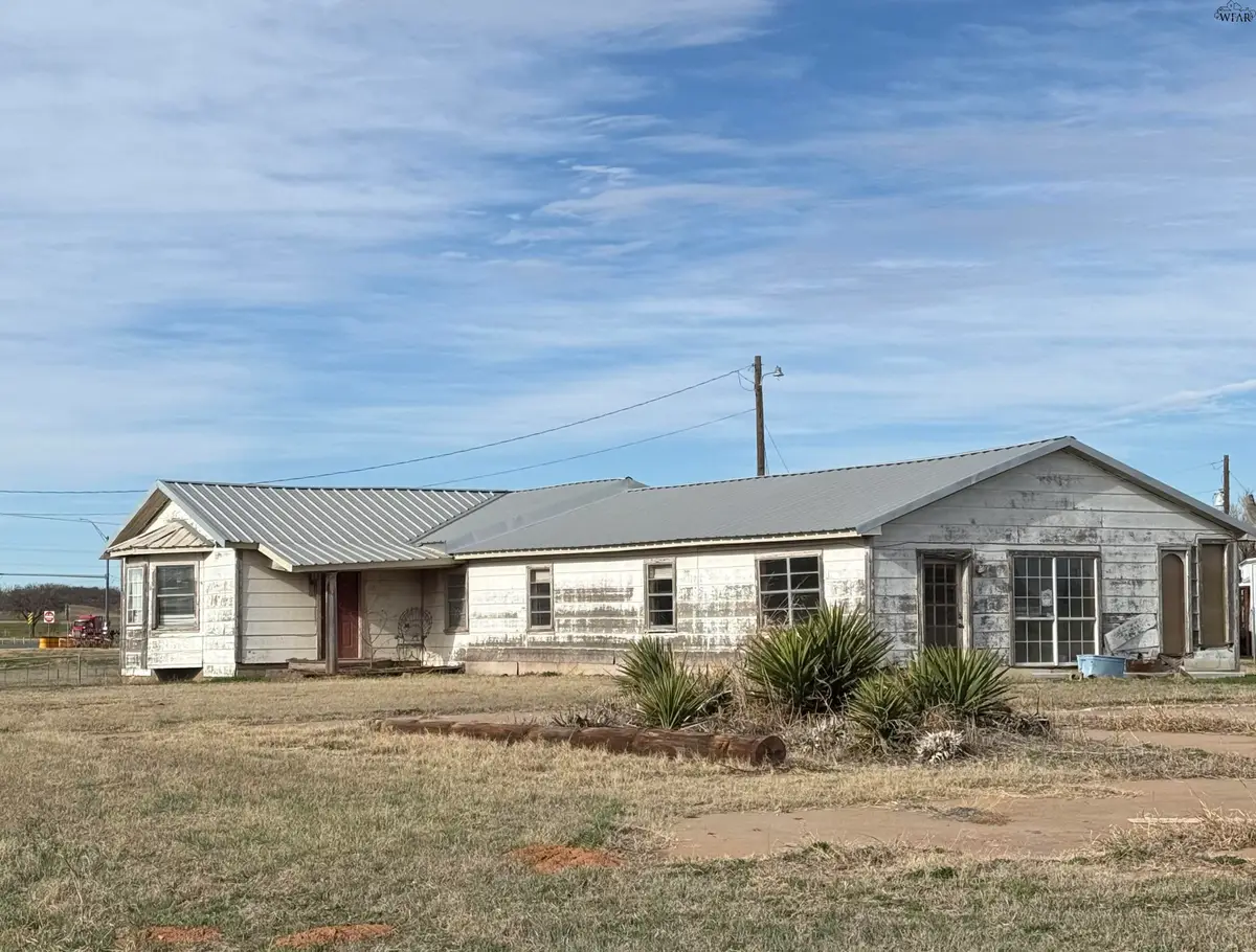 897 SPUR 334, Seymour, TX 76380 - #1
