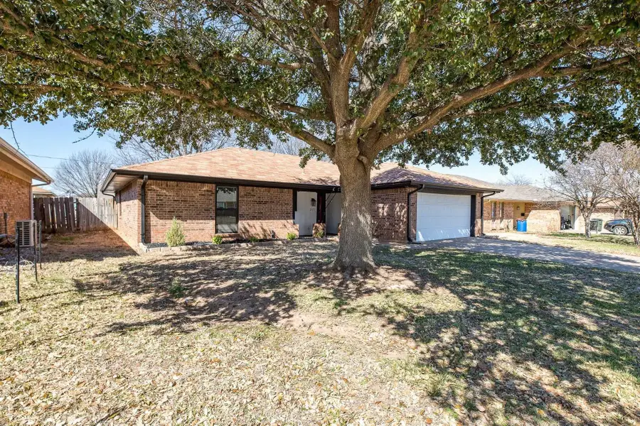 2113 SELMA DRIVE, Wichita Falls, TX 76306 - #3