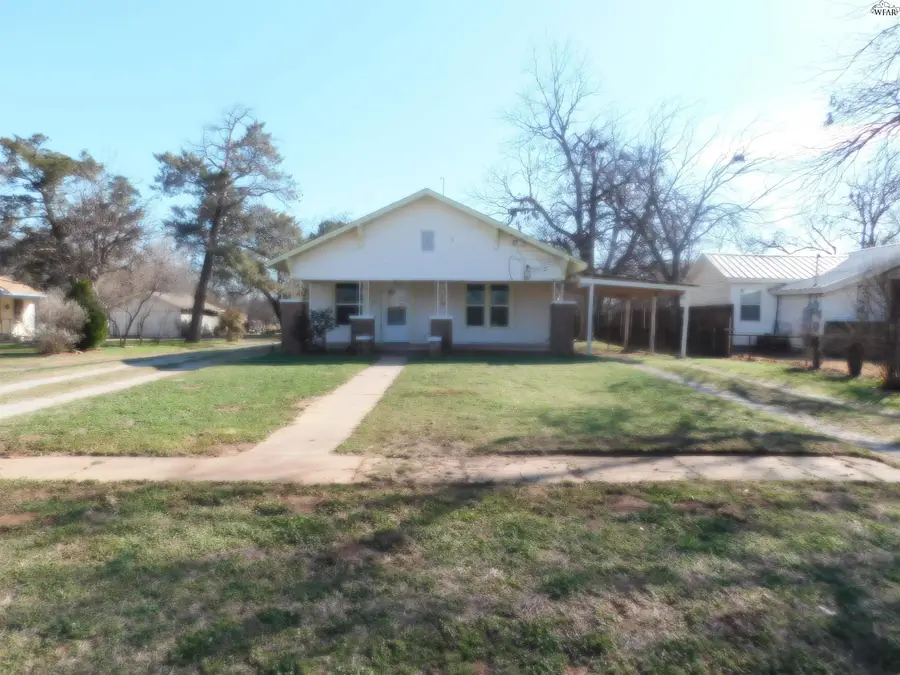 528 W 3RD STREET, Burkburnett, TX 76354 - #3