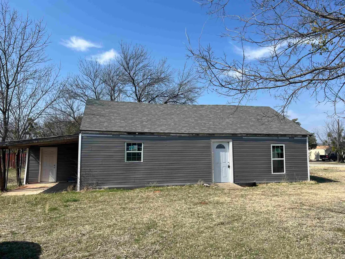 1015 N BRIDGE STREET, Henrietta, TX 76365 - #1