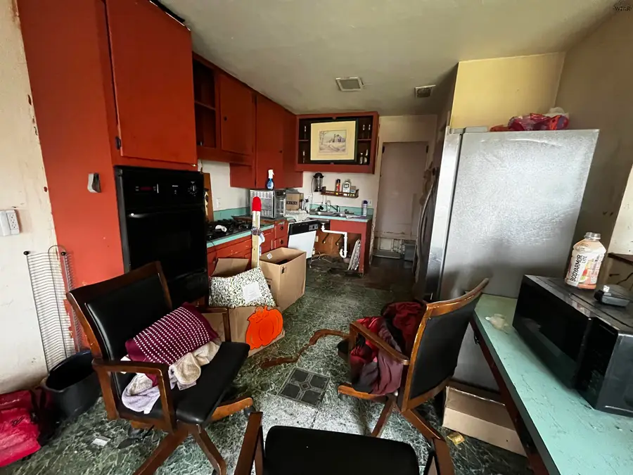 1518 PARKDALE DRIVE, Wichita Falls, TX 76306 - #2