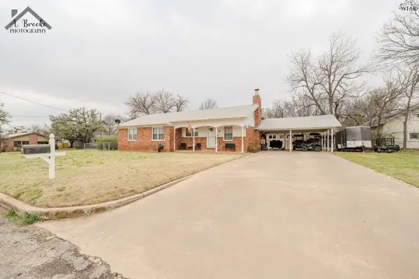 315 S CALIFORNIA STREET, Henrietta, TX 76365
