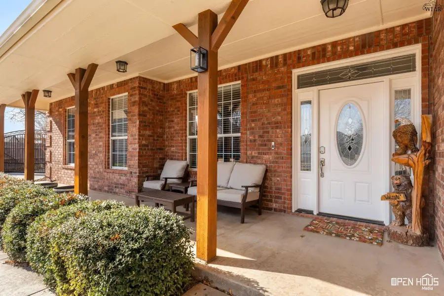 4 CANDLEWOOD COURT, Wichita Falls, TX 76308 - #3